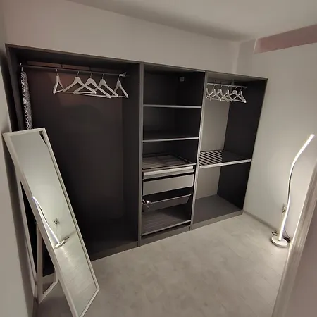 Ariana By Easybucharest Lejlighed *